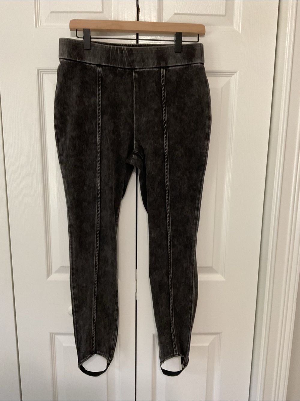 Logo Black Acid-Wash Stirrup Leggings